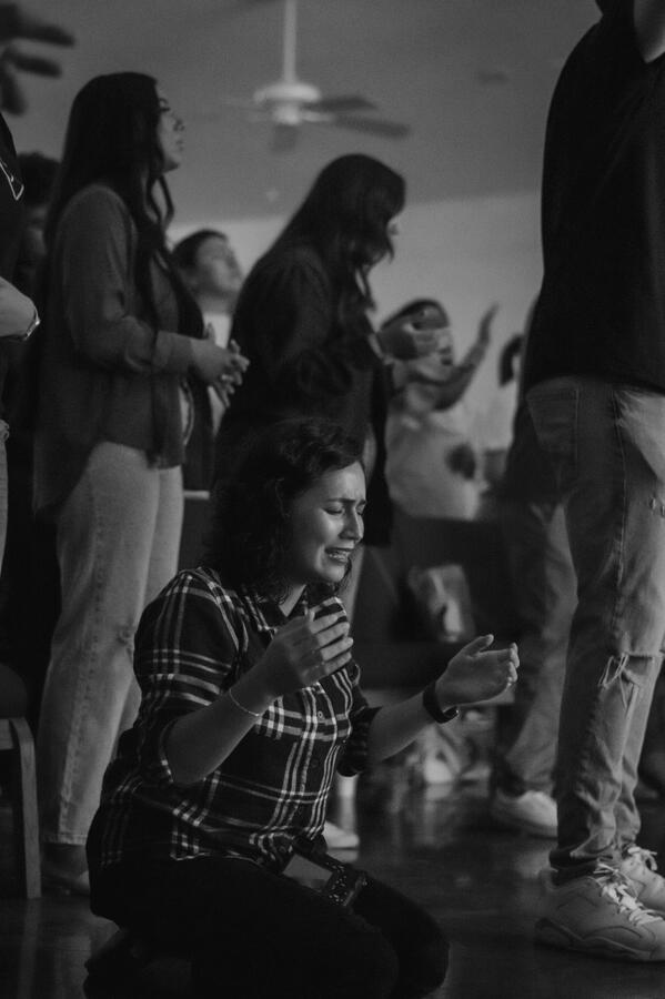 Encouraging God&#39;s people to be strengthened by Christ in all things. (Philippians 4:13)