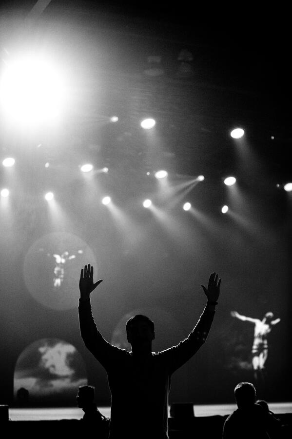 Empowering God&#39;s people to be complete in Christ. (Colossians 2:10)